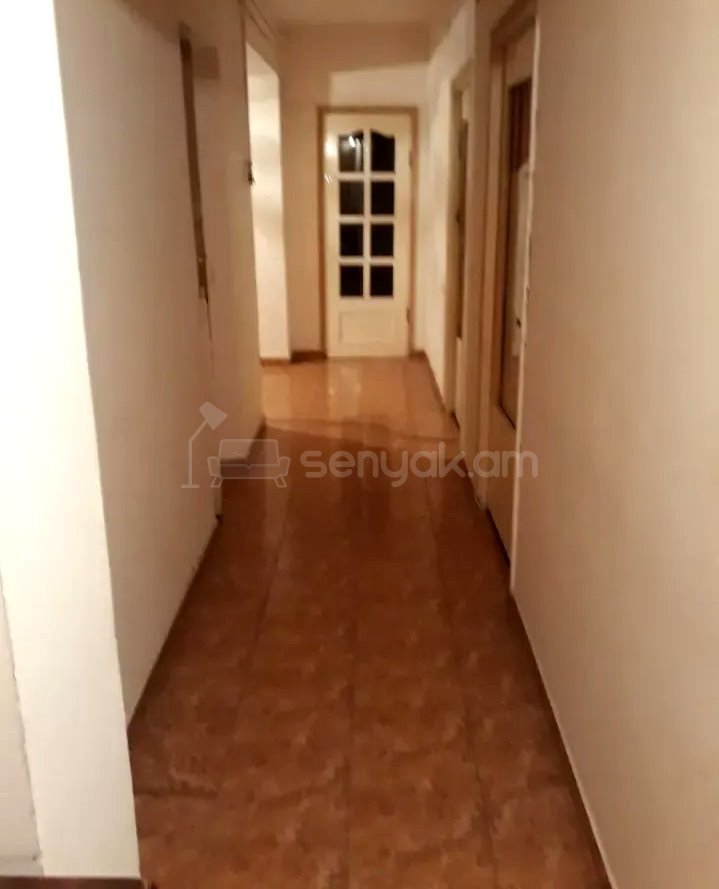 4 Սենյականոց Բնակարան, 120քմ, 4/9 հարկ, Կապիտալ Վերանորոգված