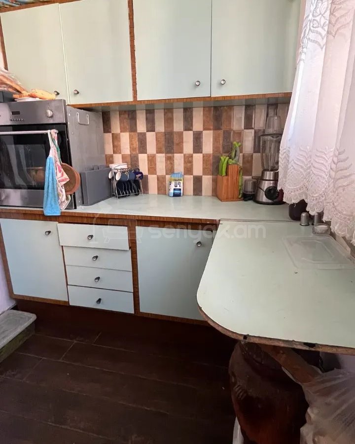 4 Սենյականոց Բնակարան, 90քմ, 5/9 հարկ, Կապիտալ Վերանորոգված