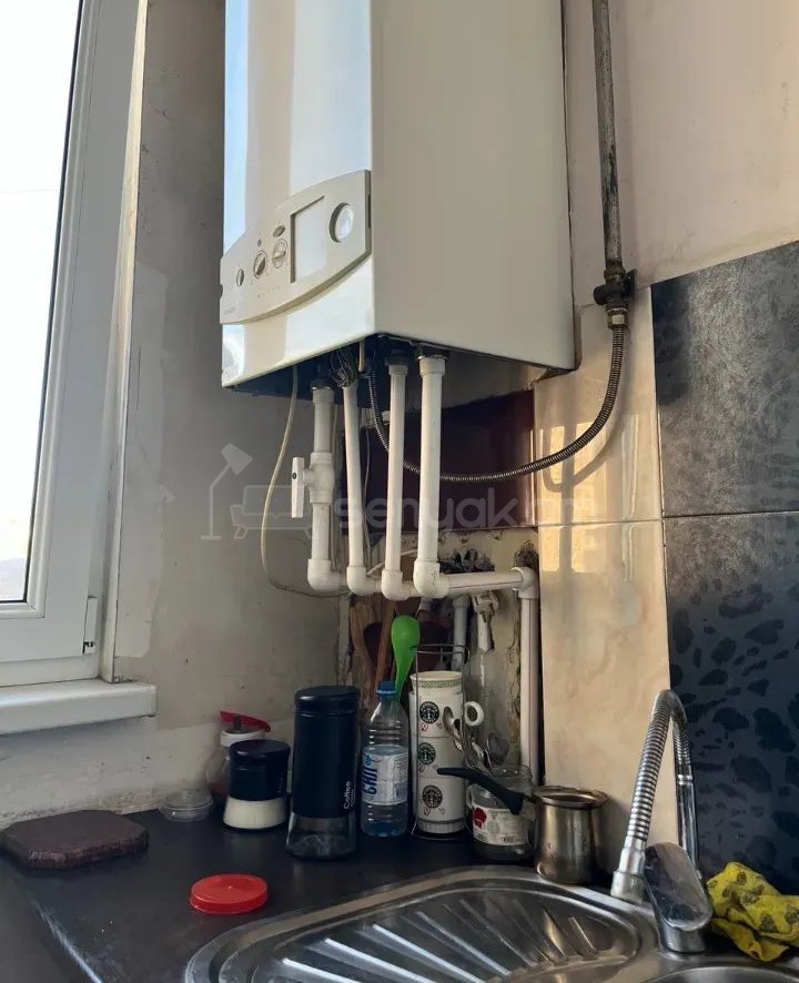 4 Սենյականոց Բնակարան, 90քմ, 5/9 հարկ, Կապիտալ Վերանորոգված