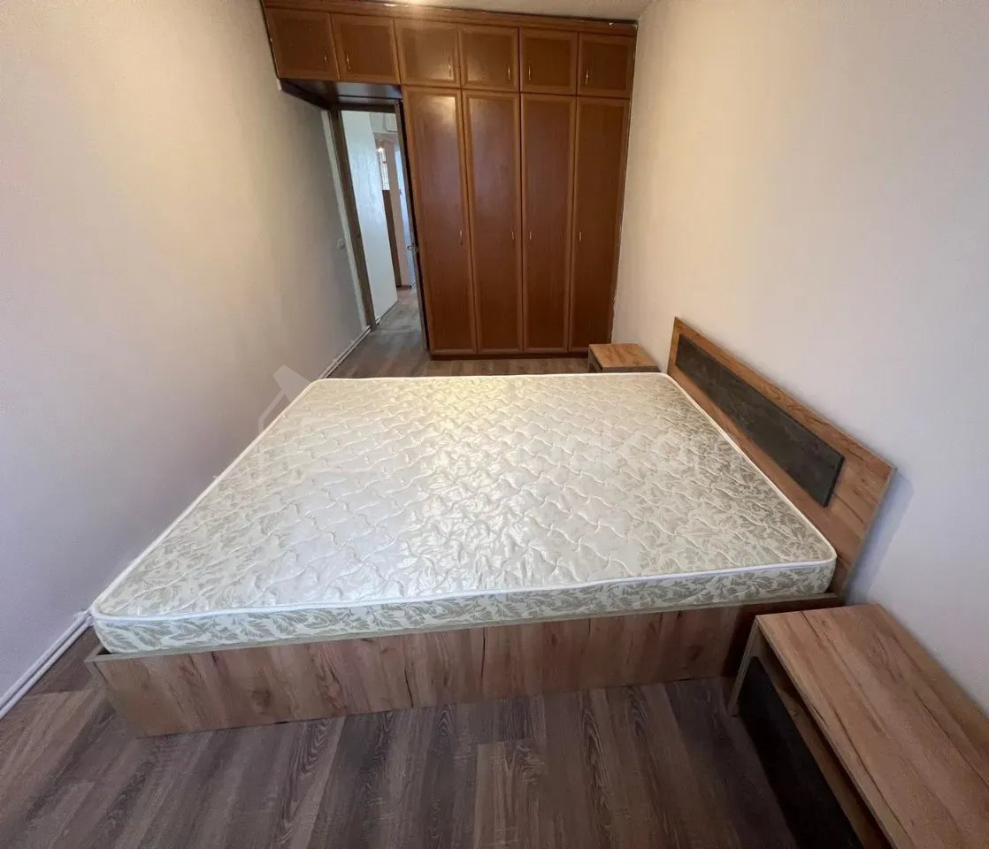 2 Սենյականոց Բնակարան, 56քմ, 5/5 հարկ, Կապիտալ Վերանորոգված