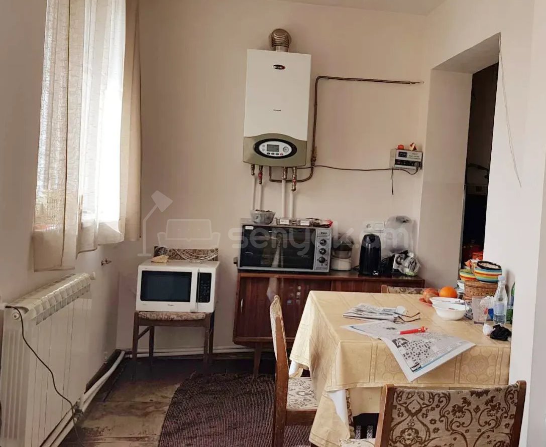 3 Սենյականոց Բնակարան, 71քմ, 1/5 հարկ, Կոսմետիկ Վերանորոգված