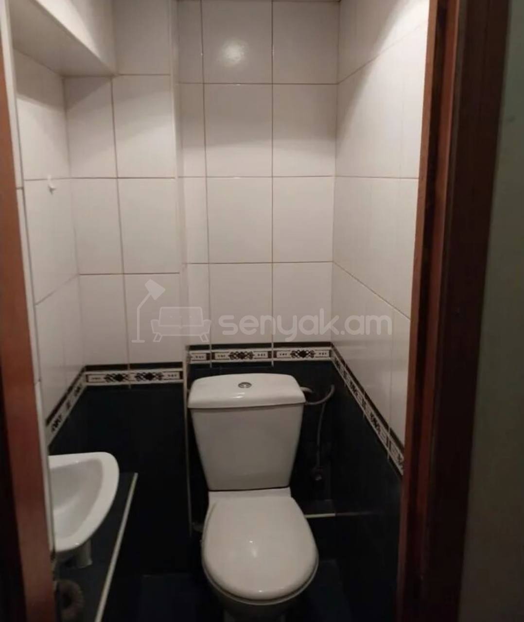 2 Սենյականոց Բնակարան Քարե Շենքում, 60քմ, 3/5 հարկ, Նորմալ Վիճակում, Կահավորված