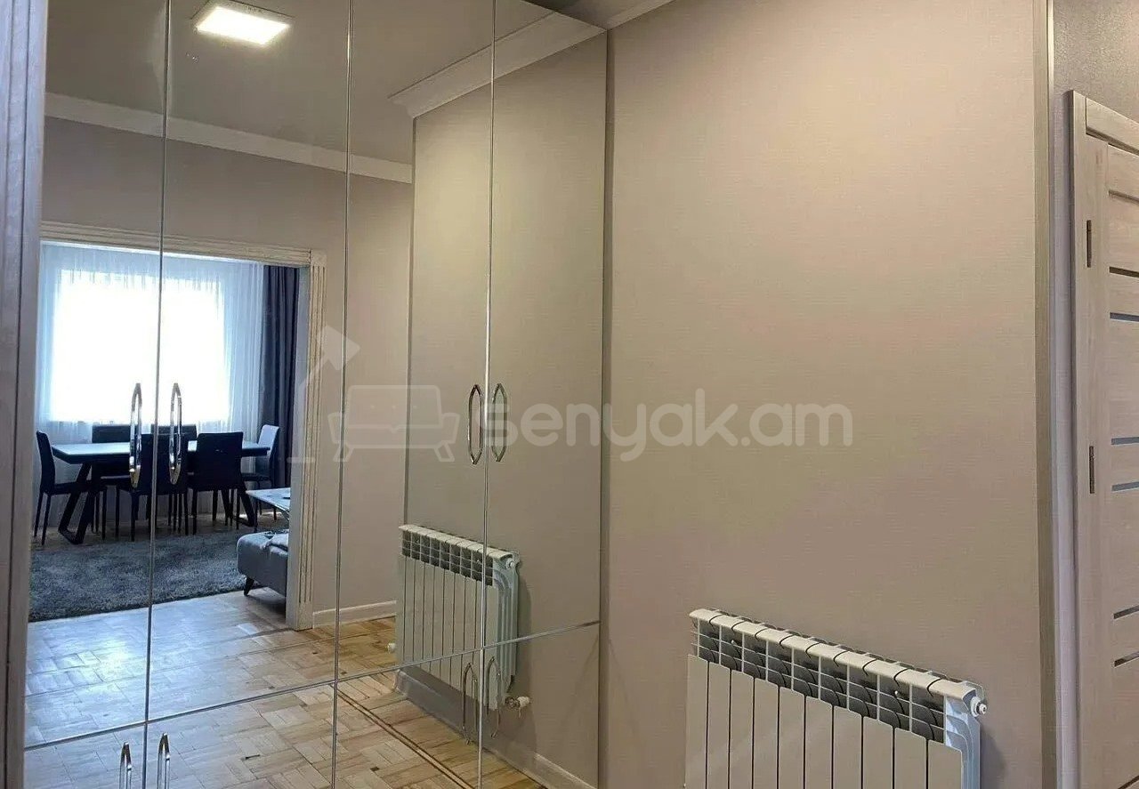 3 Սենյականոց Բնակարան, 70քմ, 7/12 հարկ, Կապիտալ Վերանորոգված