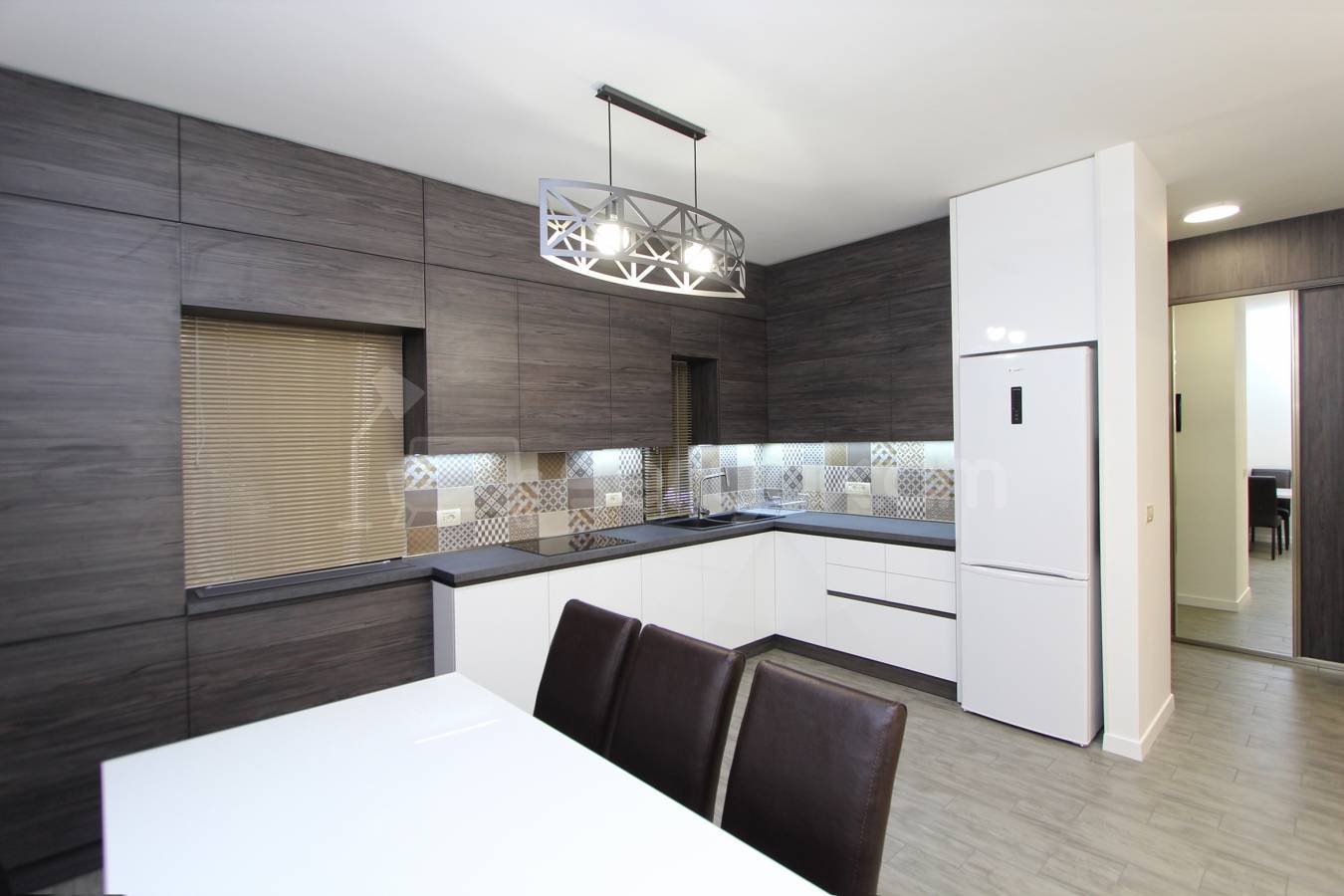 3 Սենյականոց Բնակարան Նորակառույցում, 80քմ, 14/16 հարկ, Դիզայներական Վերանորոգված, Կահավորված, Արևկող