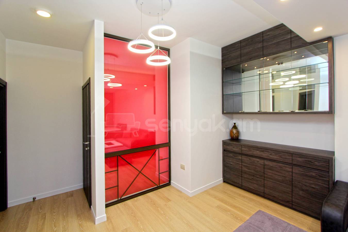 3 Սենյականոց Բնակարան Նորակառույցում, 80քմ, 14/16 հարկ, Դիզայներական Վերանորոգված, Կահավորված, Արևկող