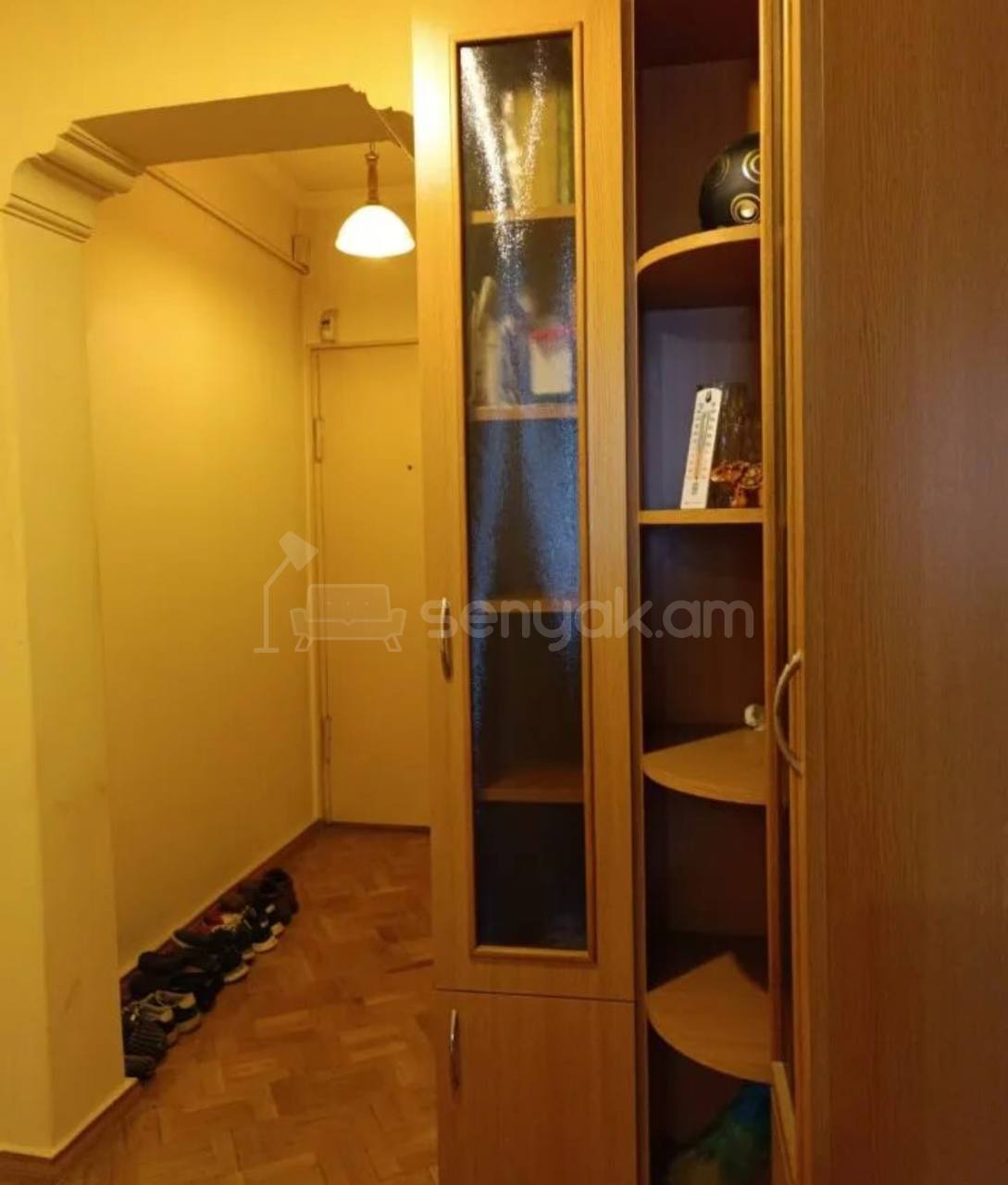 2 Սենյականոց Բնակարան, 54քմ, 2/9 հարկ, Նորմալ Վիճակում, Կահավորված, Արևկող