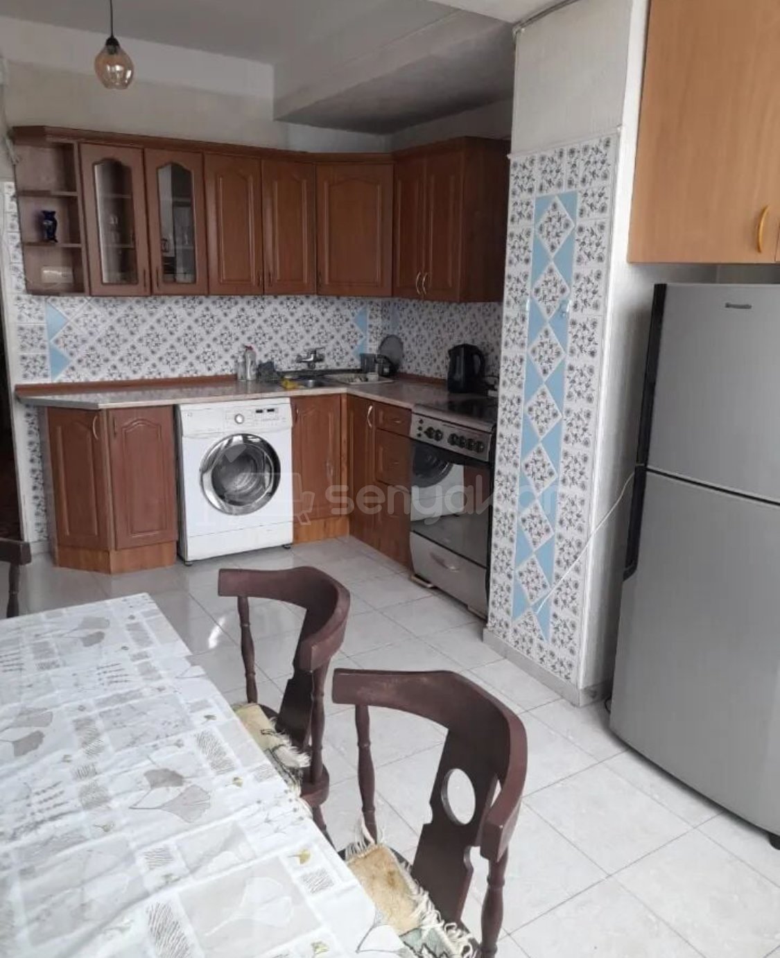 4 Սենյականոց Բնակարան, 65քմ, 3/9 հարկ, Նորմալ Վիճակում, Կահավորված