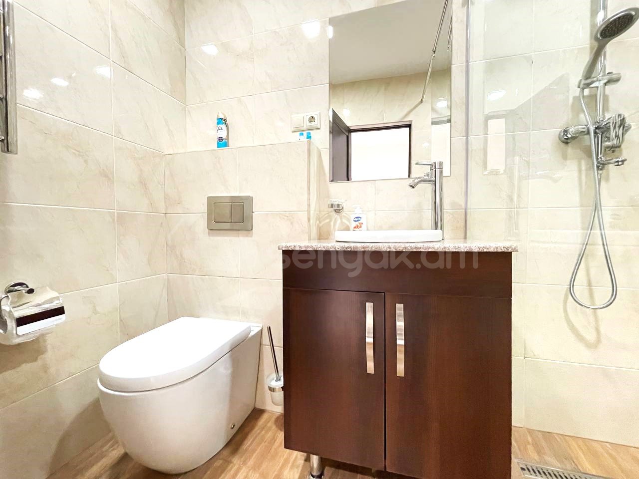 2 Սենյականոց Բնակարան Նորակառույցում, 55քմ, 5/15 հարկ, Դիզայներական Վերանորոգված