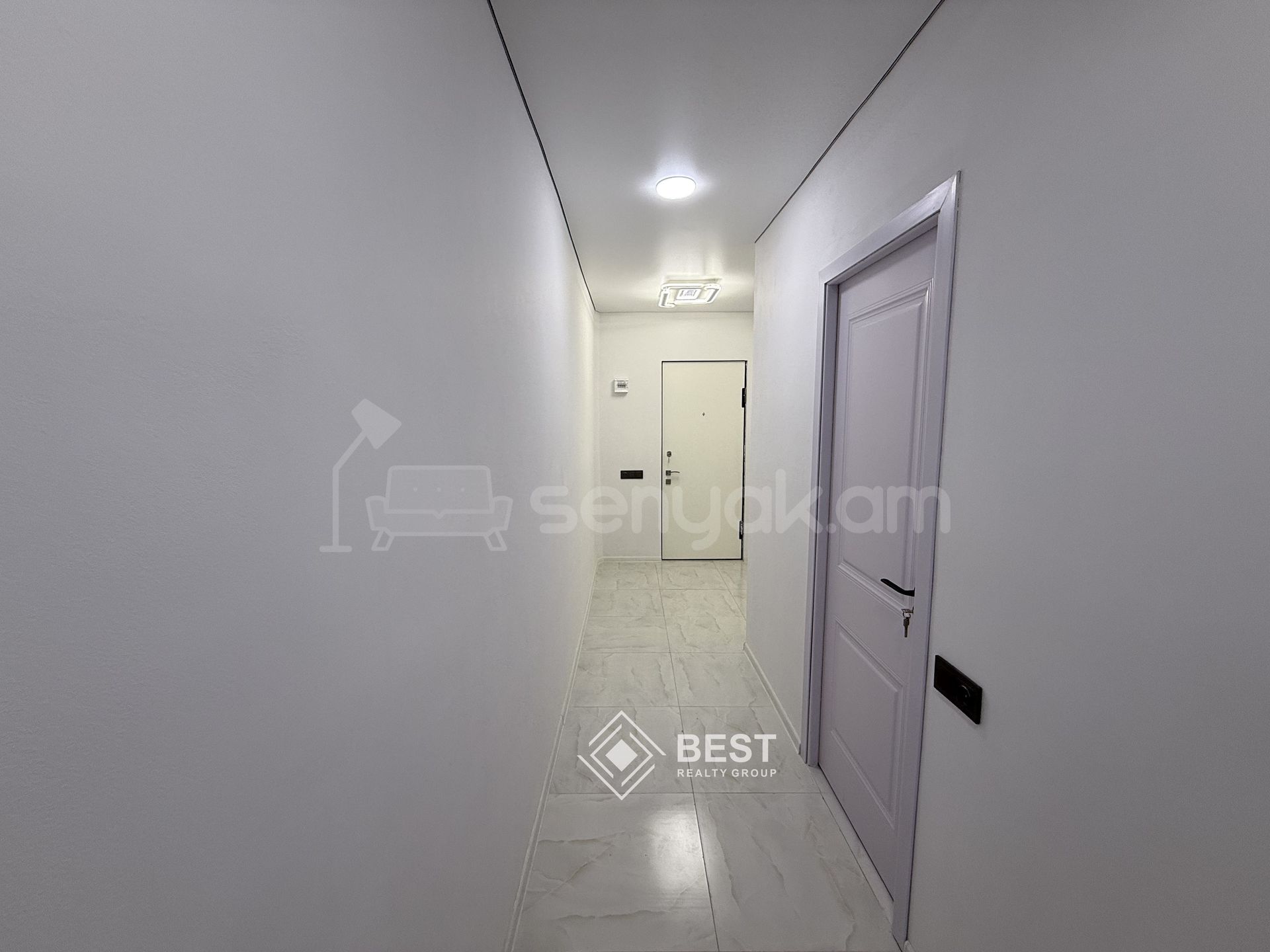 2 Սենյականոց Բնակարան, 43քմ, 11/16 հարկ, Կապիտալ Վերանորոգված