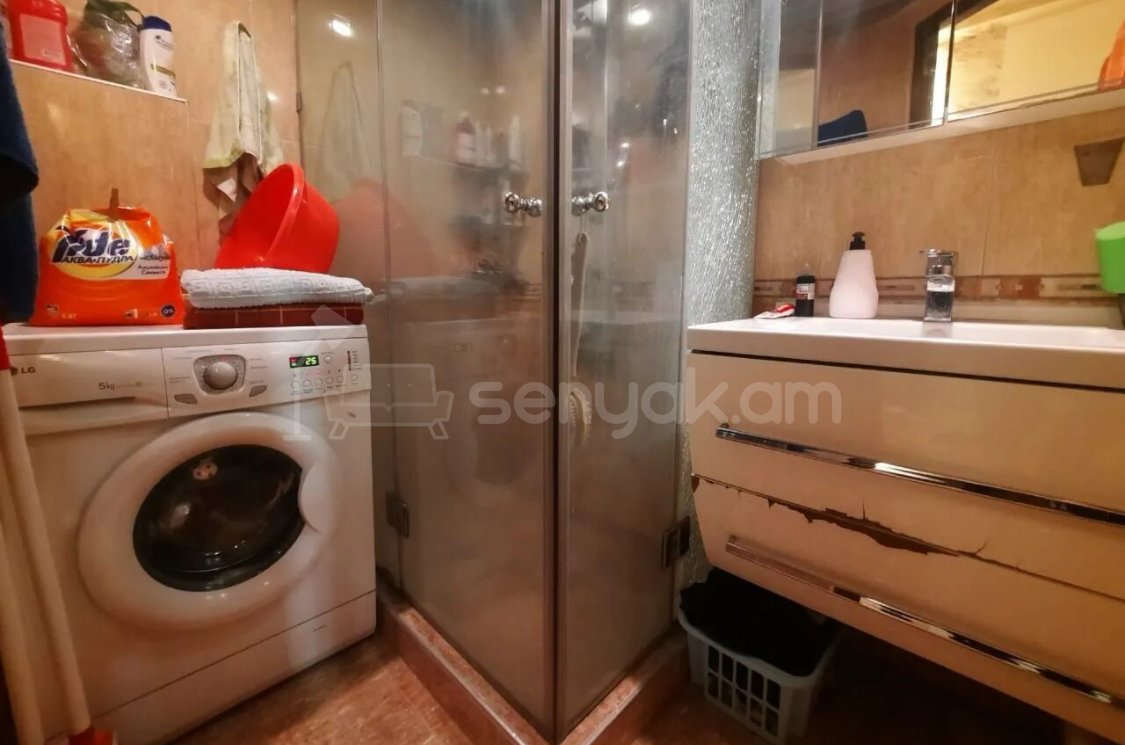 3 Սենյականոց Բնակարան, 83քմ, 2/5 հարկ, Դիզայներական Վերանորոգված, Կահավորված