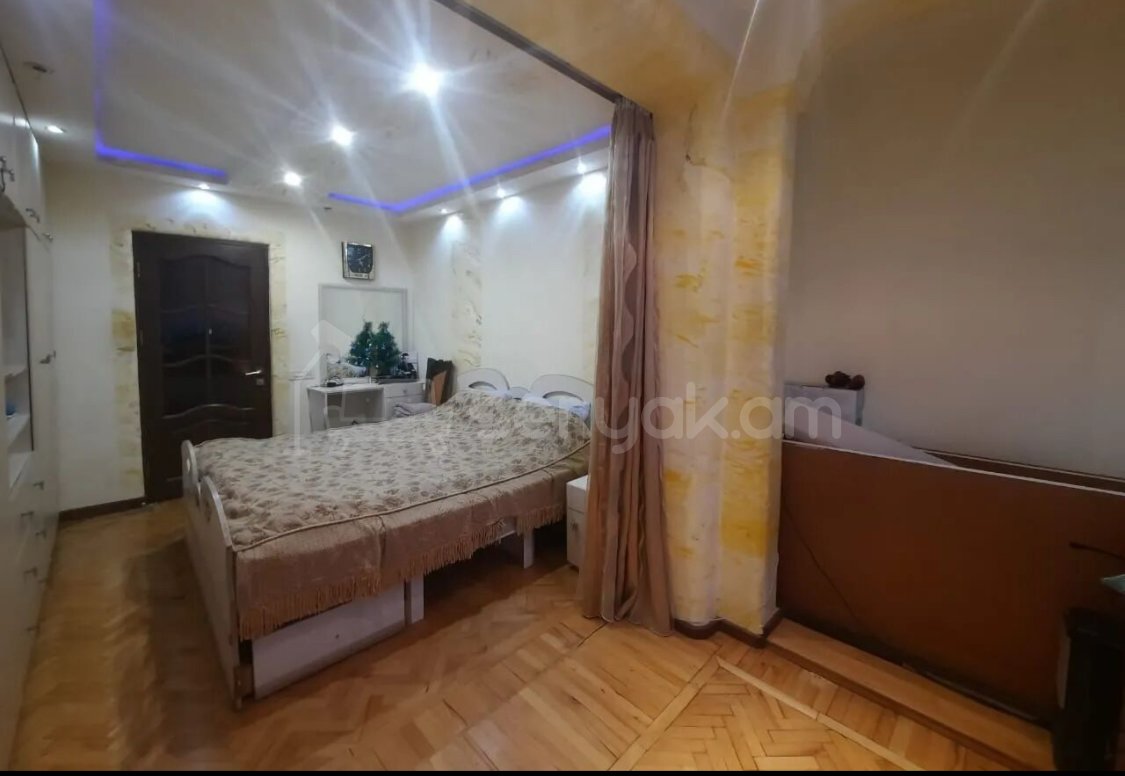 3 Սենյականոց Բնակարան, 83քմ, 2/5 հարկ, Դիզայներական Վերանորոգված, Կահավորված