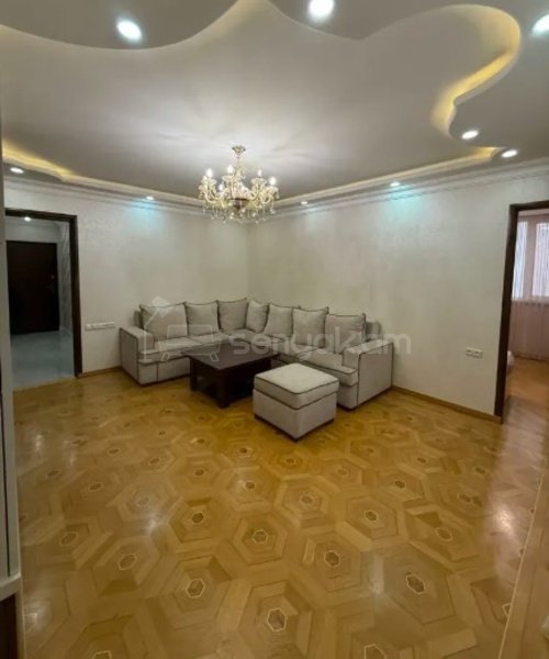 3 Սենյականոց Բնակարան, 70քմ, 9/12 հարկ, Կապիտալ Վերանորոգված, Կահավորված, Արևկող