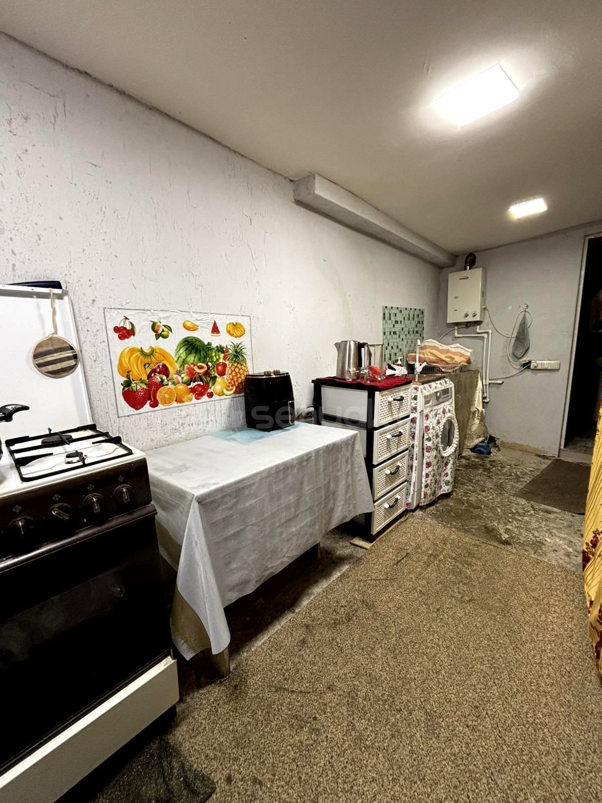 5 Սենյականոց Սեփական Տուն, 240քմ, Նորմալ Վիճակում, Ավտոտնակով