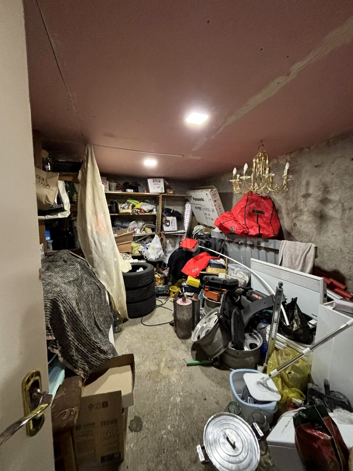 5 Սենյականոց Սեփական Տուն, 240քմ, Նորմալ Վիճակում, Ավտոտնակով