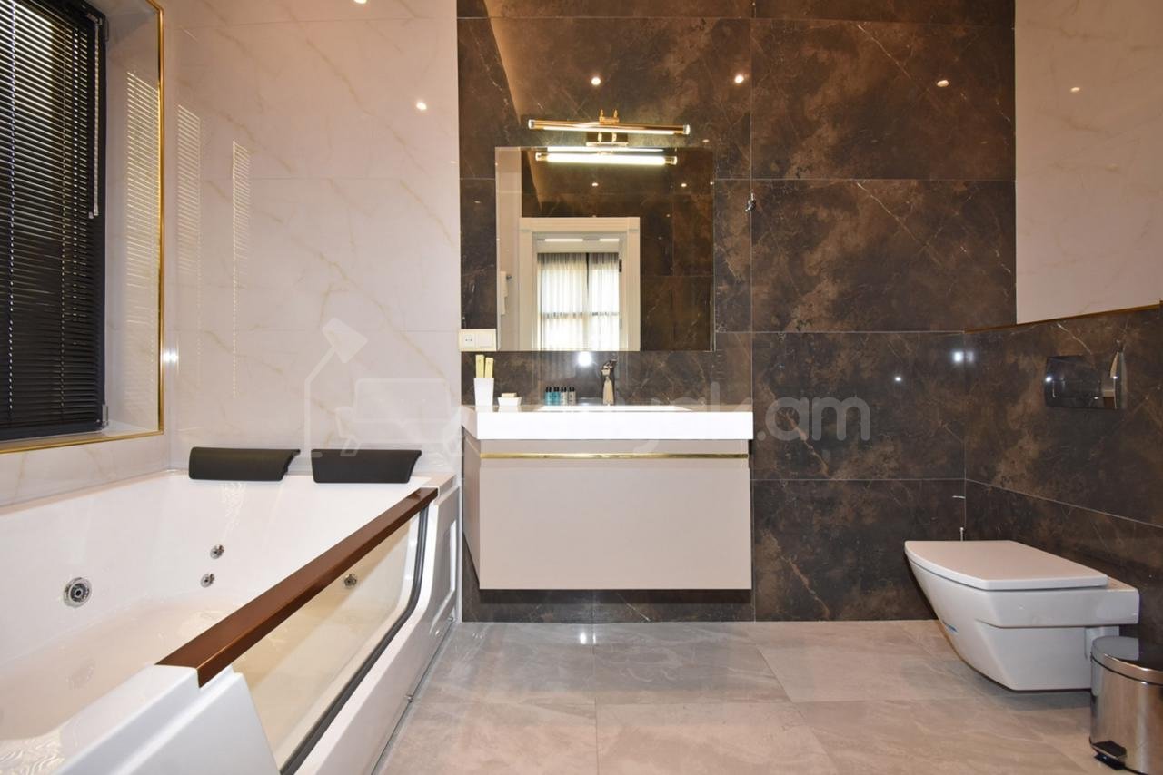 3 Սենյականոց Բնակարան Նորակառույցում, 80քմ, 8/12 հարկ, Դիզայներական Վերանորոգված