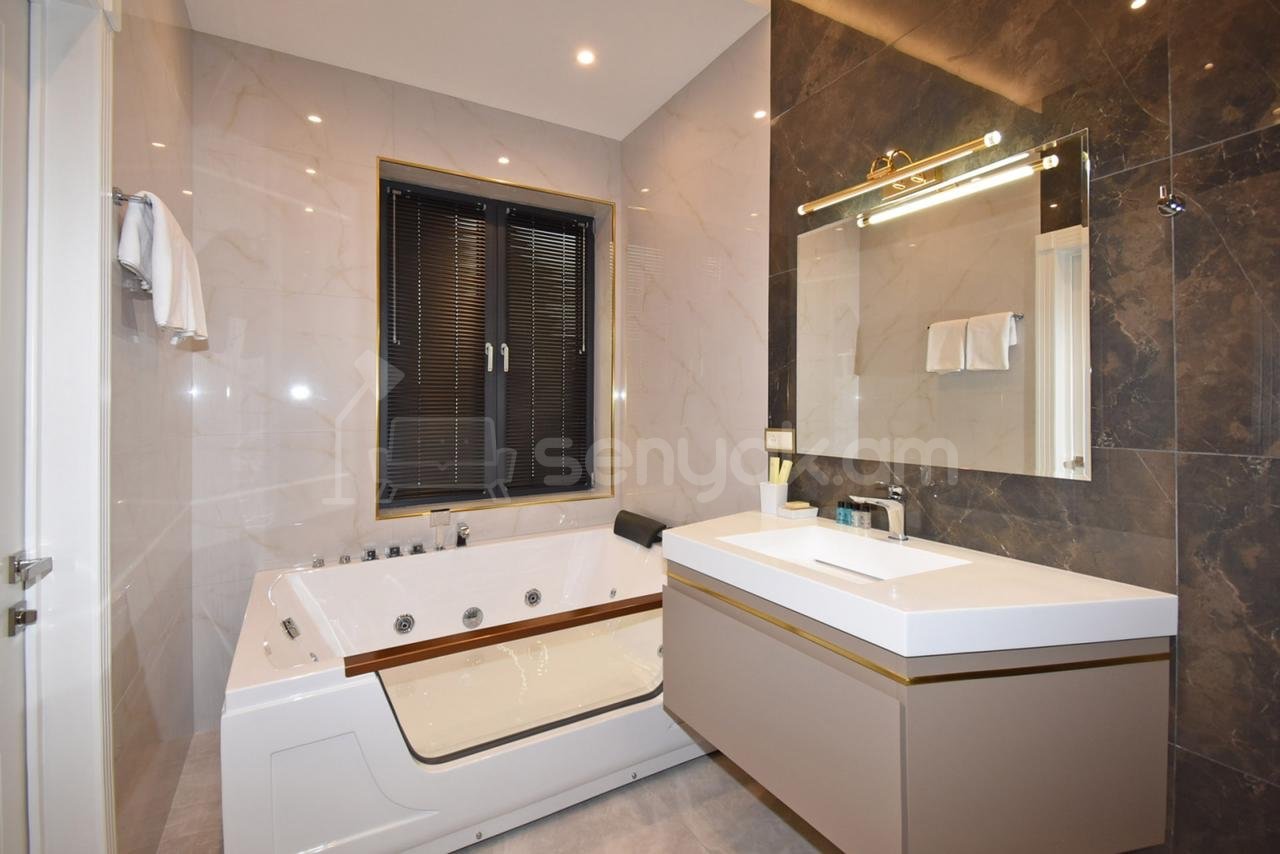 3 Սենյականոց Բնակարան Նորակառույցում, 80քմ, 8/12 հարկ, Դիզայներական Վերանորոգված