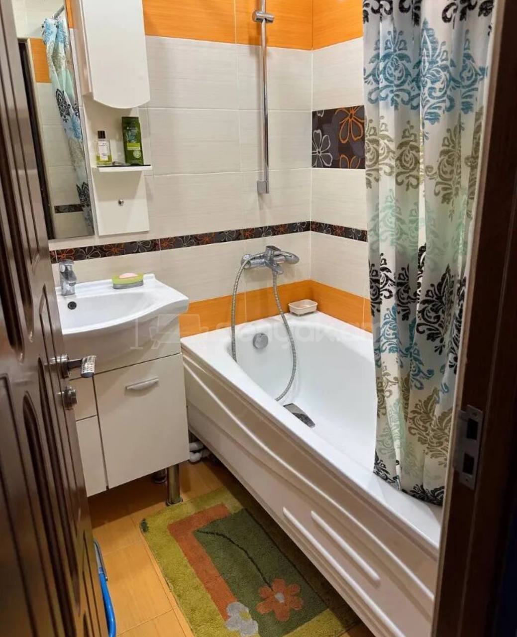 2 Սենյականոց Բնակարան Քարե Շենքում, 75քմ, 2/5 հարկ, Կապիտալ Վերանորոգված, Կահավորված, Արևկող