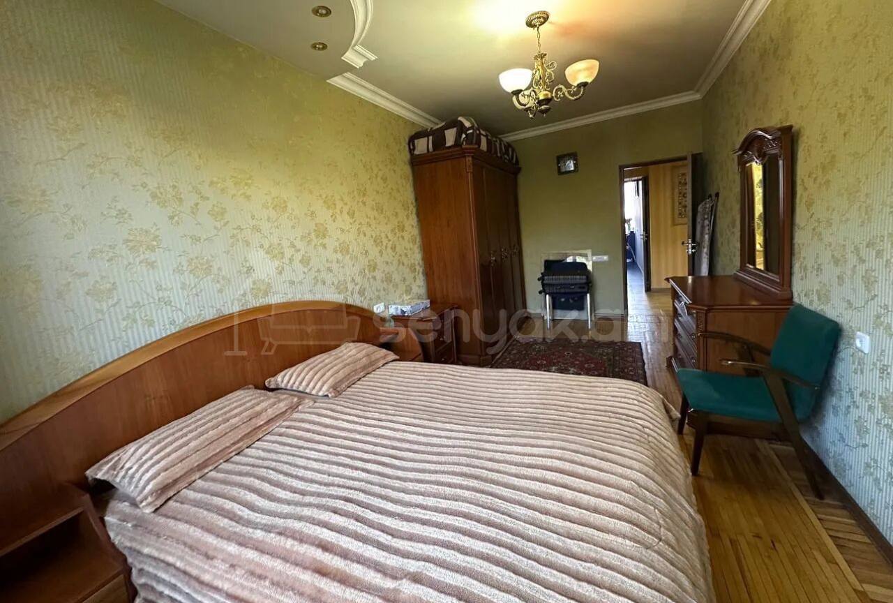 2 Սենյականոց Բնակարան Քարե Շենքում, 75քմ, 2/5 հարկ, Կապիտալ Վերանորոգված, Կահավորված, Արևկող