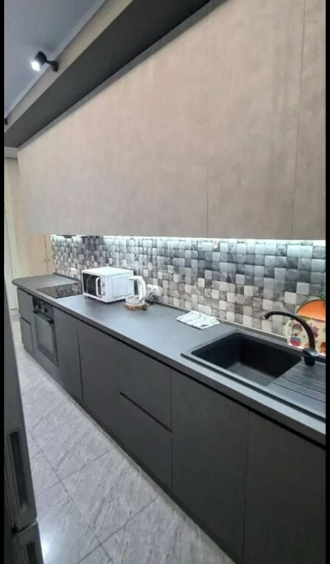 3 Սենյականոց Բնակարան Նորակառույցում, 100քմ, 4/7 հարկ, Կապիտալ Վերանորոգված, Կահավորված