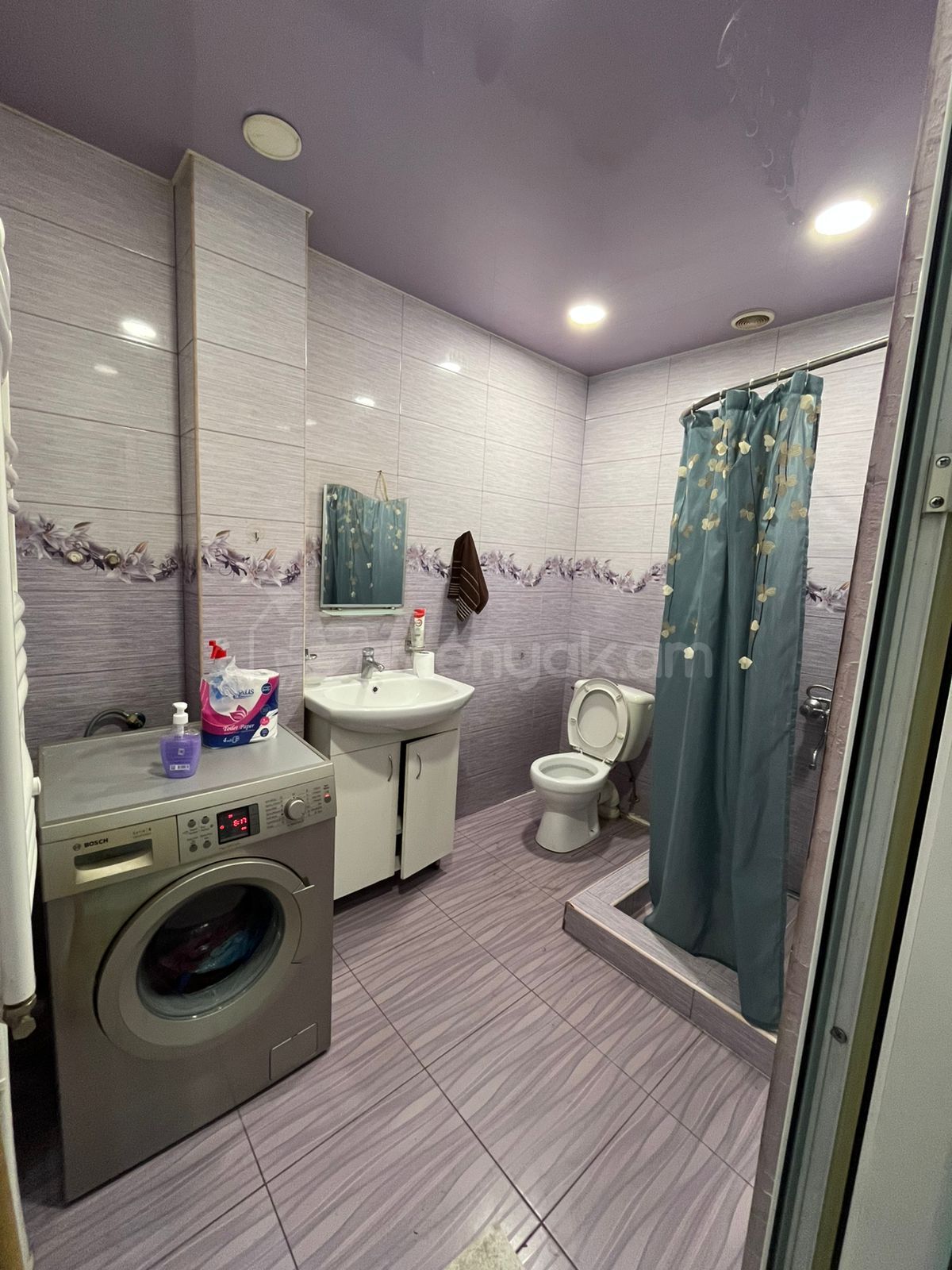 1 Սենյականոց Բնակարան Քարե Շենքում, 40քմ, 1/5 հարկ, Կապիտալ Վերանորոգված, Կահավորված, Արևկող