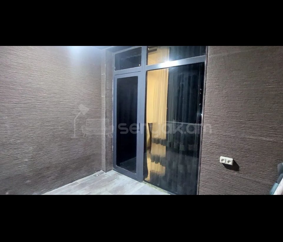 2 Սենյականոց Բնակարան Նորակառույցում, 60քմ, 2/18 հարկ, Դիզայներական Վերանորոգված, Կահավորված