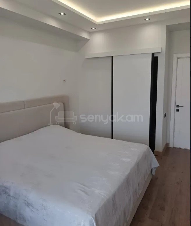 2 Սենյականոց Բնակարան Նորակառույցում, 70քմ, 13/18 հարկ, Դիզայներական Վերանորոգված, Կահավորված