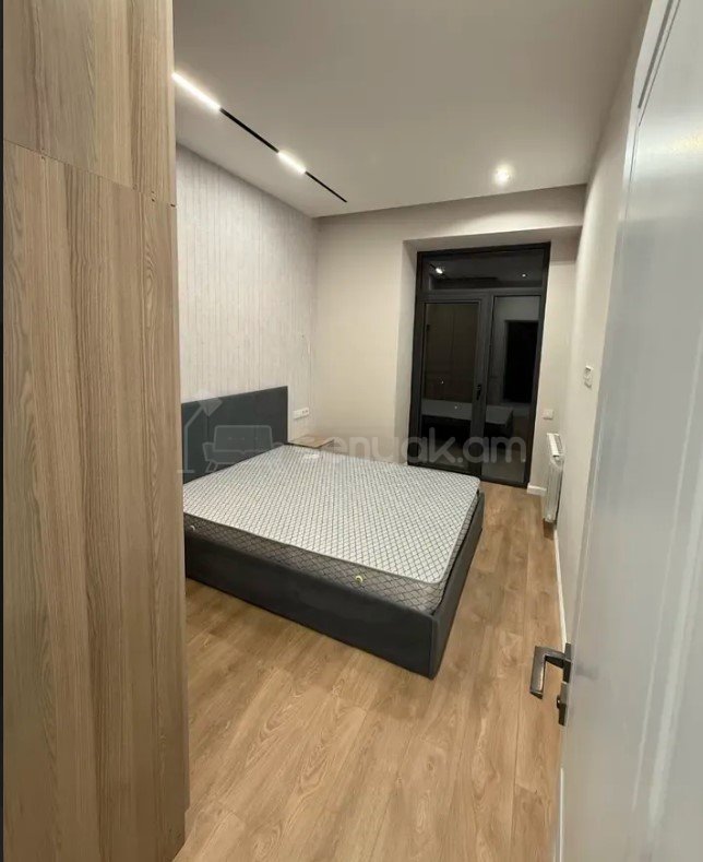 2 Սենյականոց Բնակարան Նորակառույցում, 50քմ, 11/18 հարկ, Կապիտալ Վերանորոգված, Կահավորված