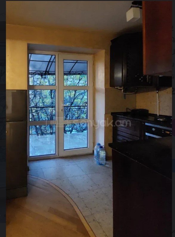 2 Սենյականոց Բնակարան Քարե Շենքում, 43քմ, 3/4 հարկ, Կապիտալ Վերանորոգված, Կահավորված