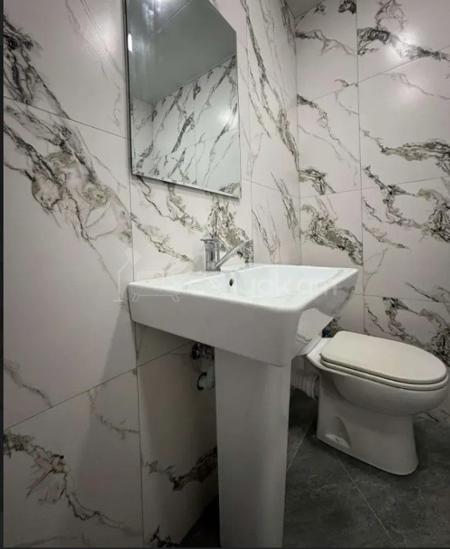 2 Սենյականոց Բնակարան Քարե Շենքում, 55քմ, 6/7 հարկ, Կապիտալ Վերանորոգված, Կահավորված