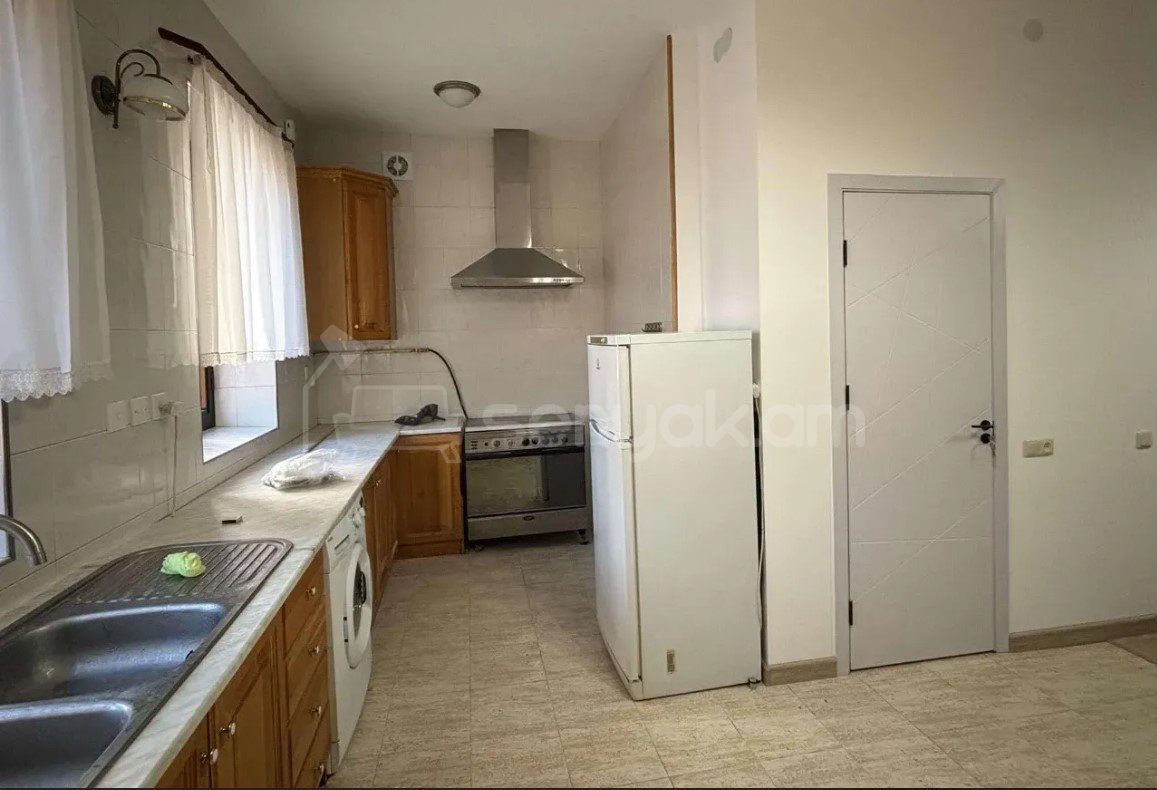 2 Սենյականոց Բնակարան Քարե Շենքում, 55քմ, 6/7 հարկ, Կապիտալ Վերանորոգված, Կահավորված