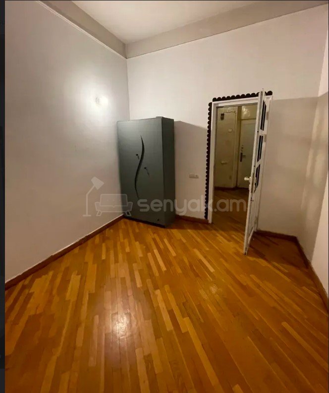 3 Սենյականոց Բնակարան Քարե Շենքում, 83քմ, 3/4 հարկ, Կապիտալ Վերանորոգված, Կահավորված