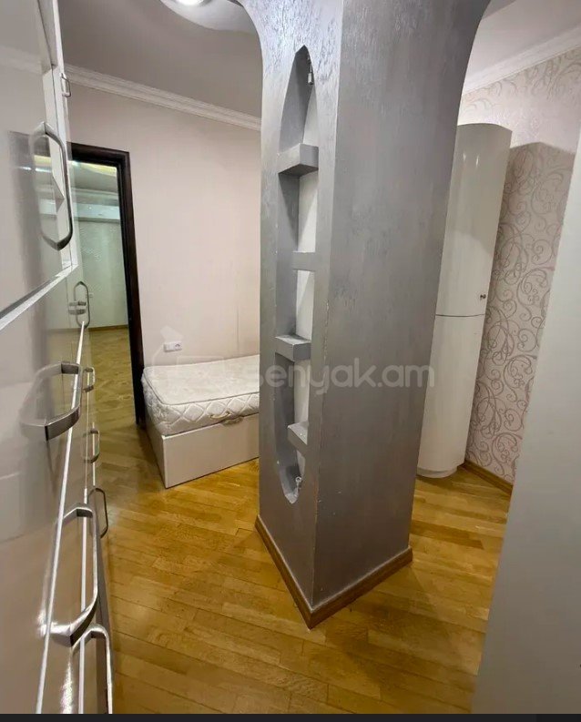 3 Սենյականոց Բնակարան, 70քմ, 9/12 հարկ, Կապիտալ Վերանորոգված, Կահավորված