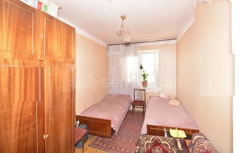 2 Սենյականոց Բնակարան, 49քմ, 5/5 հարկ, Նորմալ Վիճակում