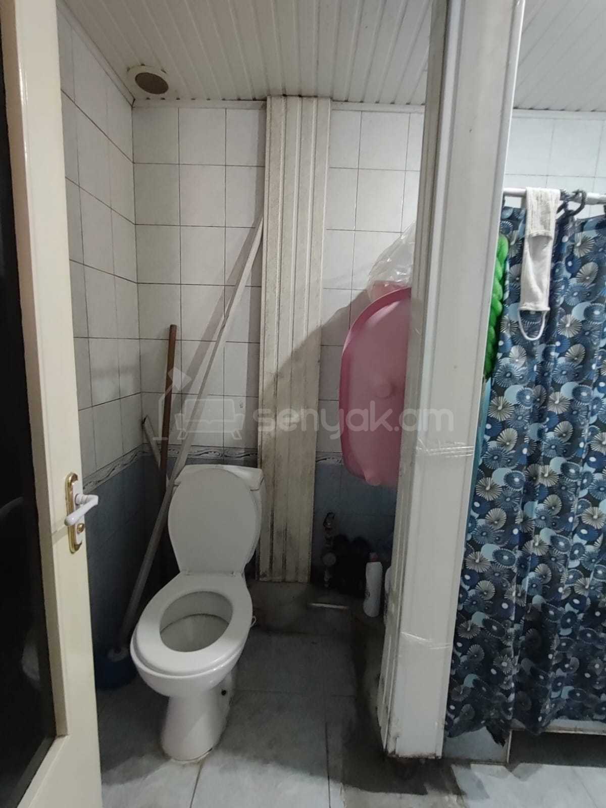 2 Սենյականոց Բնակարան, 74քմ, 6/9 հարկ, Կապիտալ Վերանորոգված, Կահավորված, Արևկող