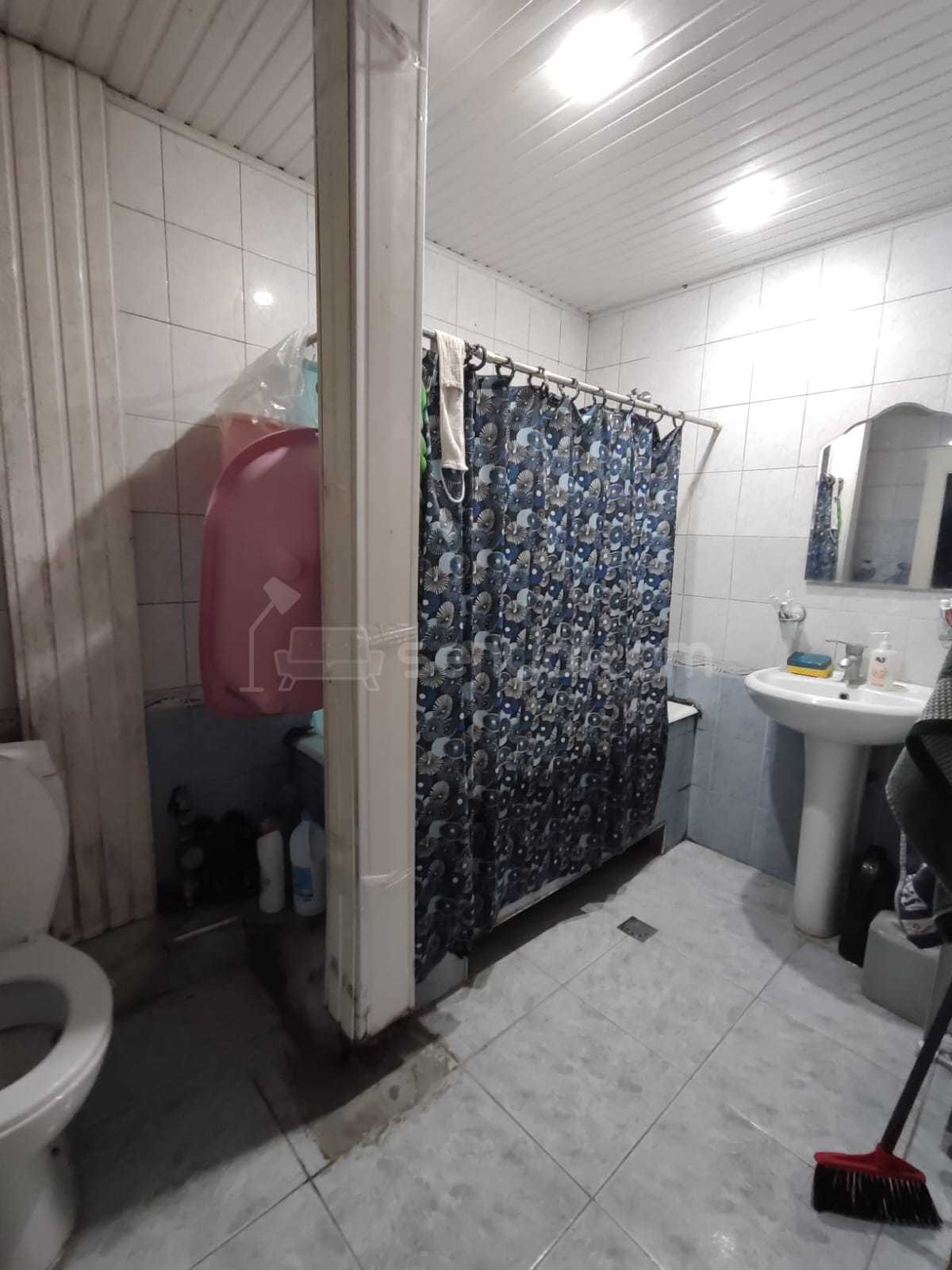 2 Սենյականոց Բնակարան, 74քմ, 6/9 հարկ, Կապիտալ Վերանորոգված, Կահավորված, Արևկող