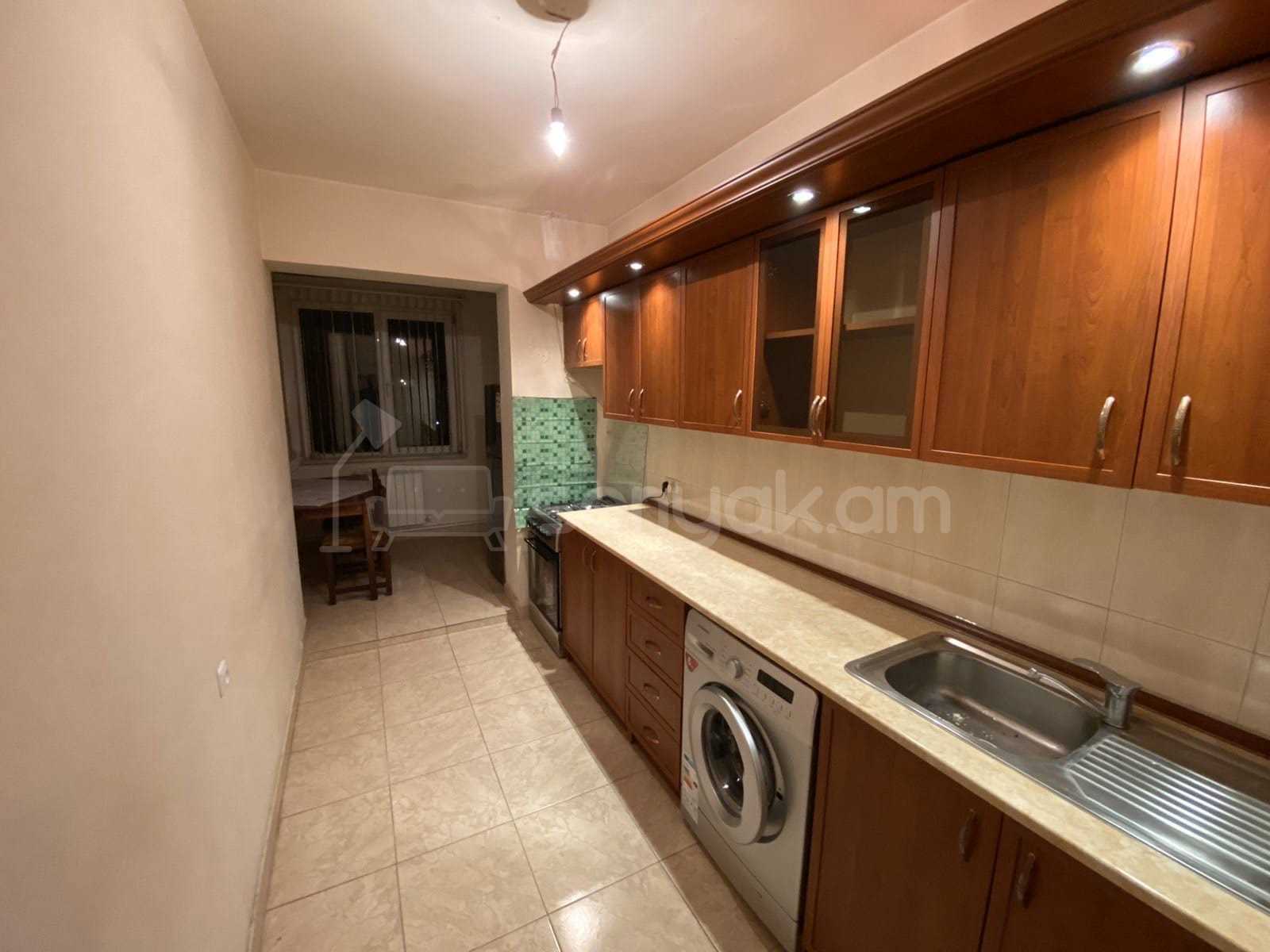 2 Սենյականոց Բնակարան, 74քմ, 6/9 հարկ, Կապիտալ Վերանորոգված, Կահավորված, Արևկող