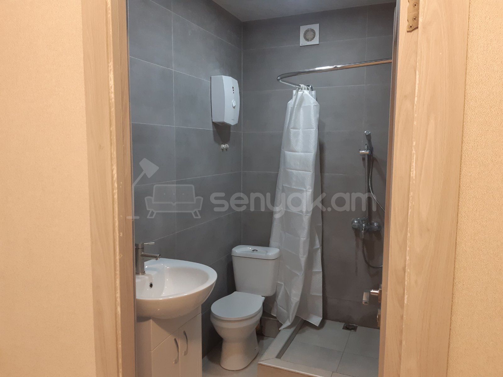 2 Սենյականոց Բնակարան Նորակառույցում, 50քմ, 10/12 հարկ, Կապիտալ Վերանորոգված