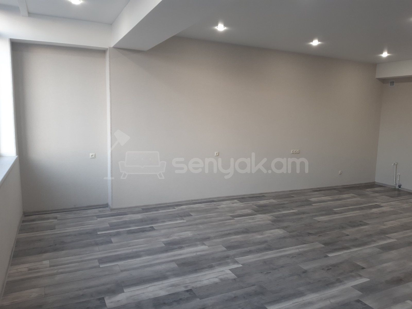 2 Սենյականոց Բնակարան Նորակառույցում, 50քմ, 10/12 հարկ, Կապիտալ Վերանորոգված