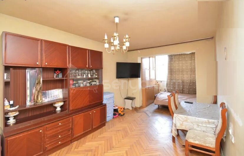 2 Սենյականոց Բնակարան, 50քմ, 5/5 հարկ, Նորմալ Վիճակում