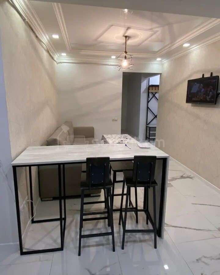 2 Սենյականոց Բնակարան, 36քմ, 6/16 հարկ, Կապիտալ Վերանորոգված