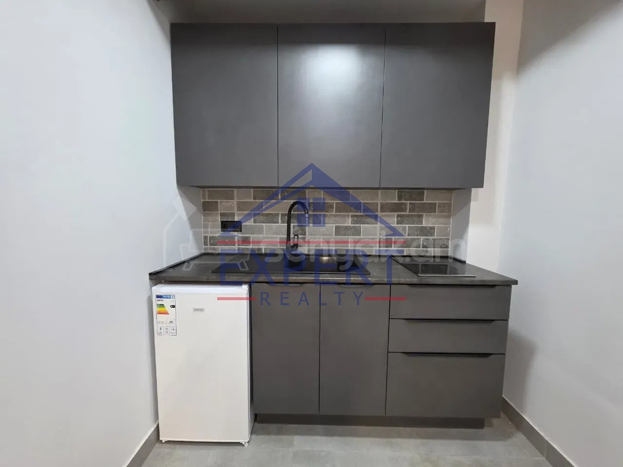 Օֆիսային Տարածք, 96քմ, Կապիտալ Վերանորոգված