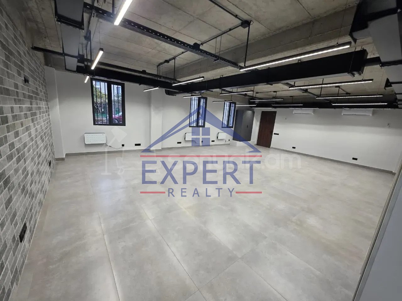 Օֆիսային Տարածք, 96քմ, Կապիտալ Վերանորոգված