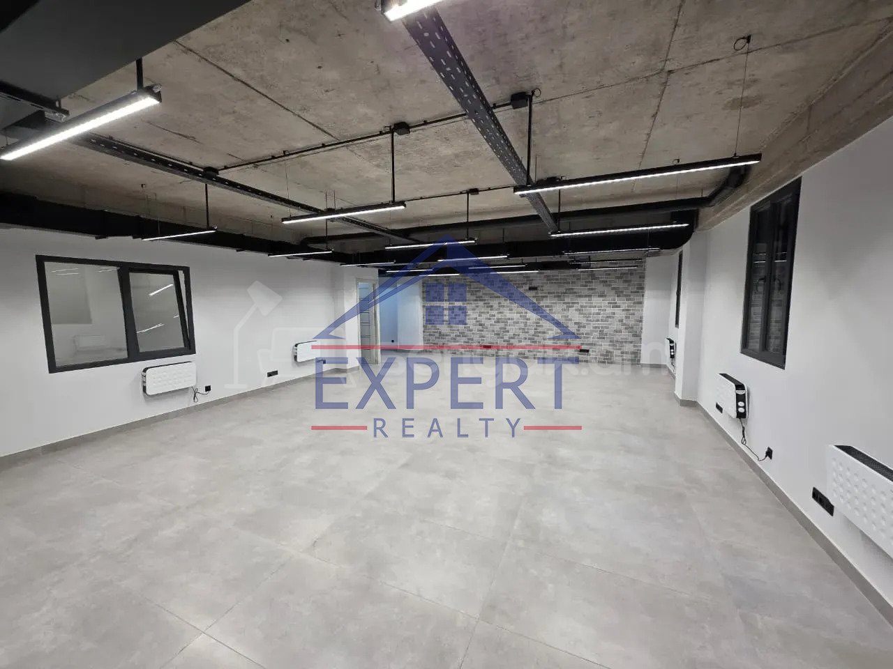 Օֆիսային Տարածք, 96քմ, Կապիտալ Վերանորոգված