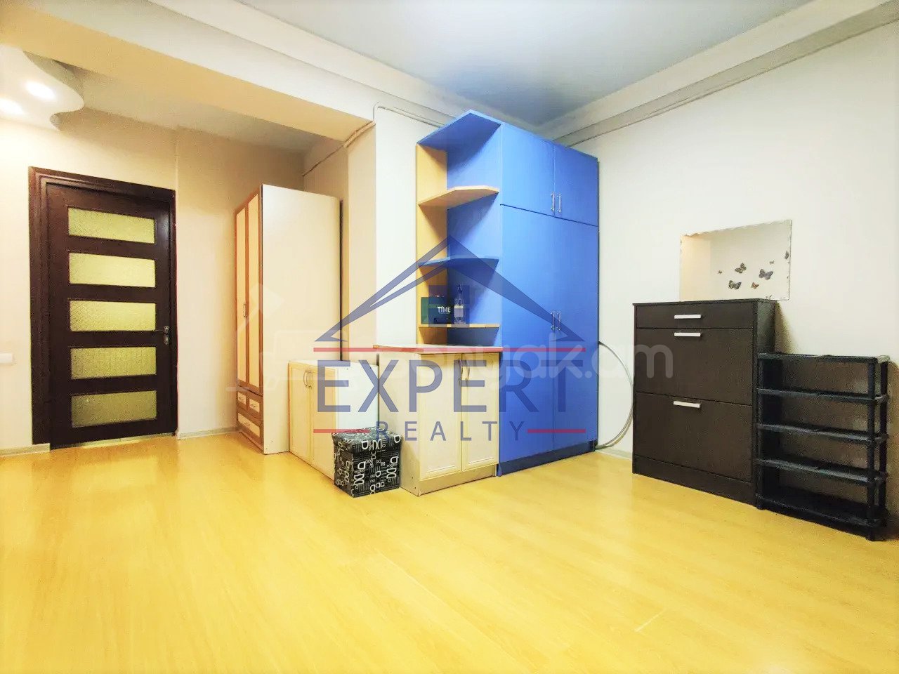 4 Սենյականոց Բնակարան, 90քմ, 16/17 հարկ, Կապիտալ Վերանորոգված