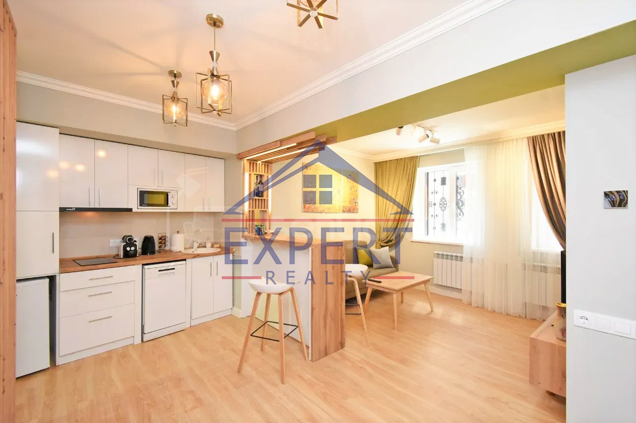 1 Սենյականոց Բնակարան Նորակառույցում, 35քմ, 2/3 հարկ, Դիզայներական Վերանորոգված, Կահավորված, Արևկող