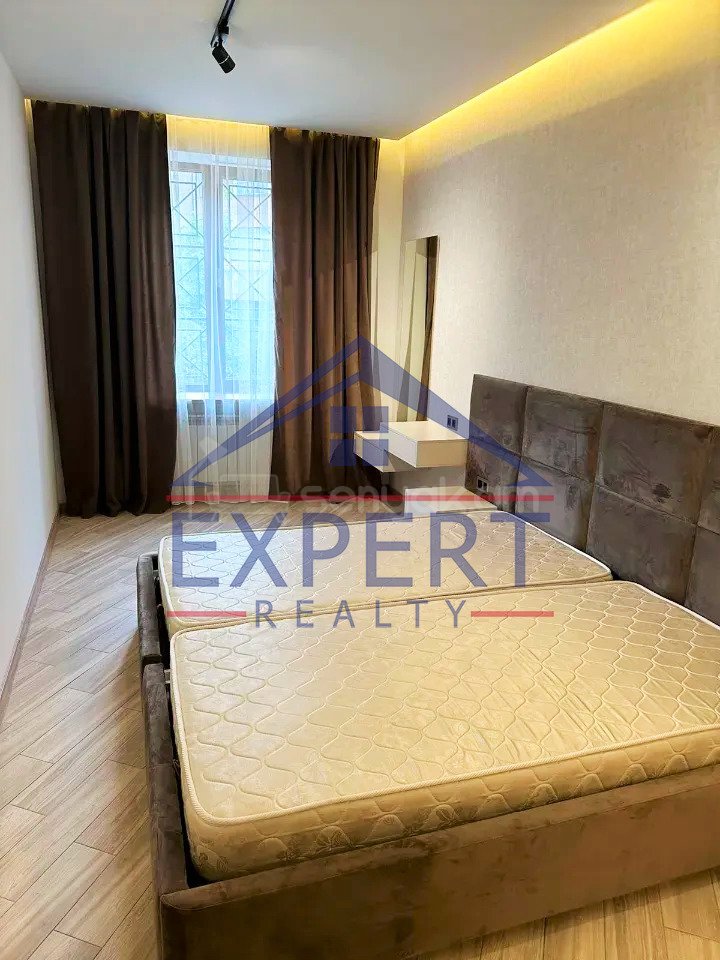 2 Սենյականոց Բնակարան Նորակառույցում, 54քմ, 1/8 հարկ, Կապիտալ Վերանորոգված, Կահավորված, Արևկող