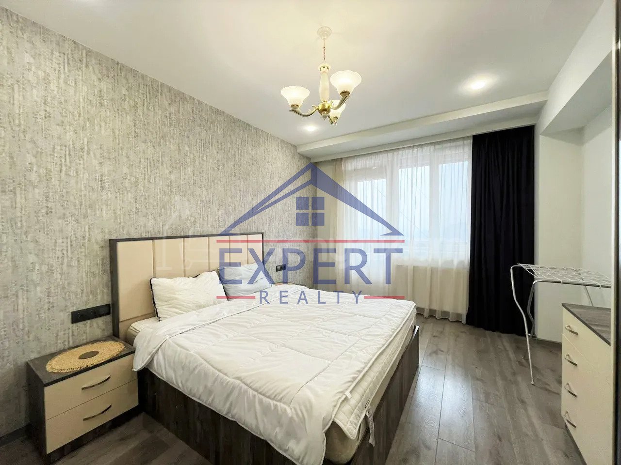 3 Սենյականոց Բնակարան, 91քմ, 9/9 հարկ, Դիզայներական Վերանորոգված, Կահավորված, Արևկող