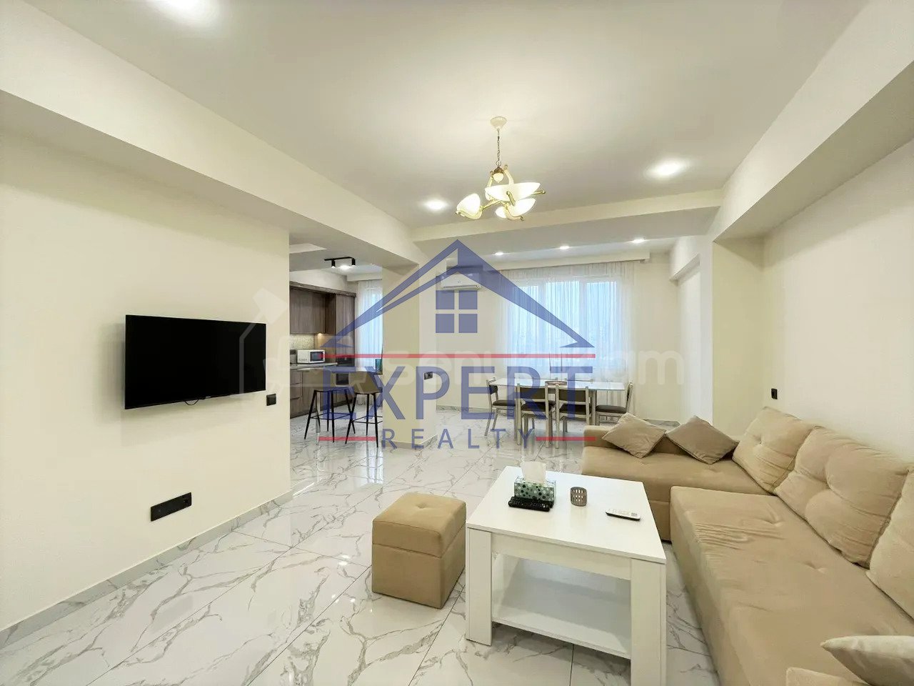 3 Սենյականոց Բնակարան, 91քմ, 9/9 հարկ, Դիզայներական Վերանորոգված, Կահավորված, Արևկող