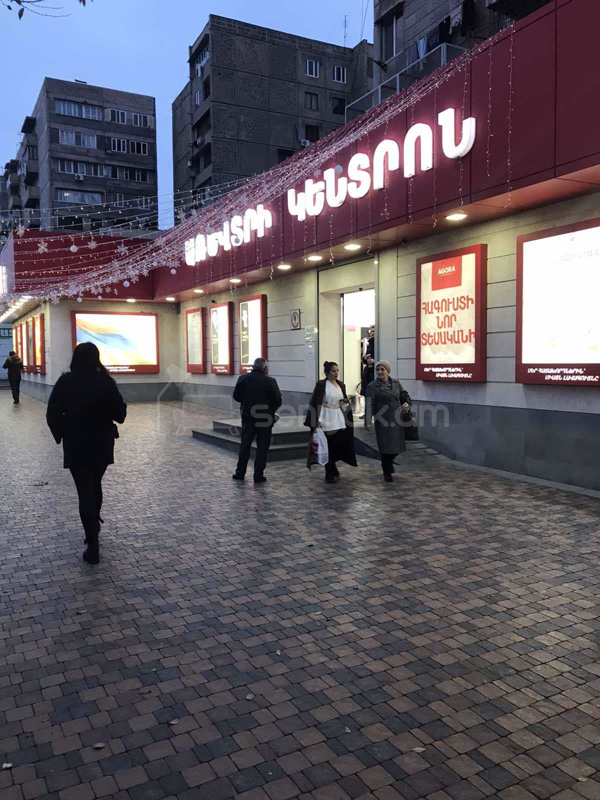 2 Սենյականոց Բնակարան, 70քմ, 7/9 հարկ, Կոսմետիկ Վերանորոգված, Կահավորված, Արևկող