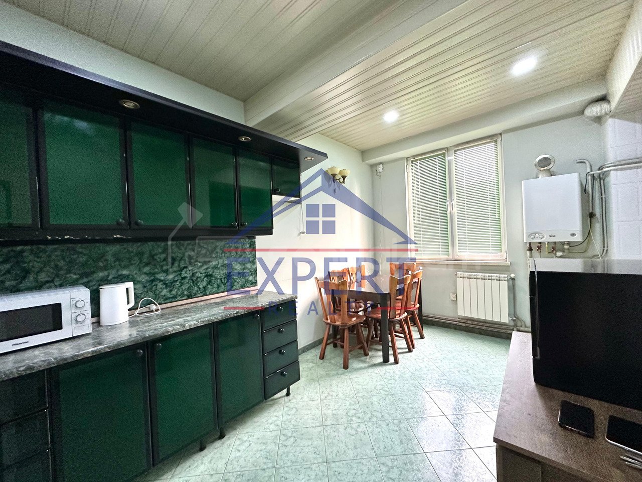 3 Սենյականոց Բնակարան Նորակառույցում, 100քմ, 5/6 հարկ, Կապիտալ Վերանորոգված, Կահավորված, Արևկող